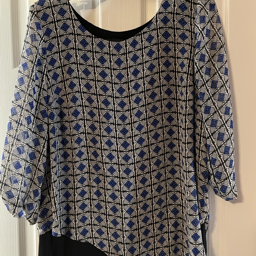 Blue and black blouse, very flattering and comfortable